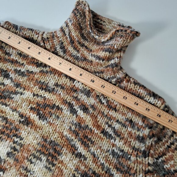 Columbia Heavyweight Cable-Knit Wool Turtleneck Sweater - Picture 5 of 11